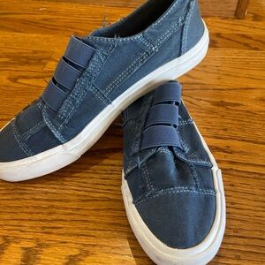 Women's Smoked Blue Slip-On Malibu Marley Sneakers